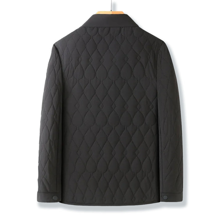 Modern men's quilted button-down jacket, perfect for smart casual looks & everyday autumn comfort.