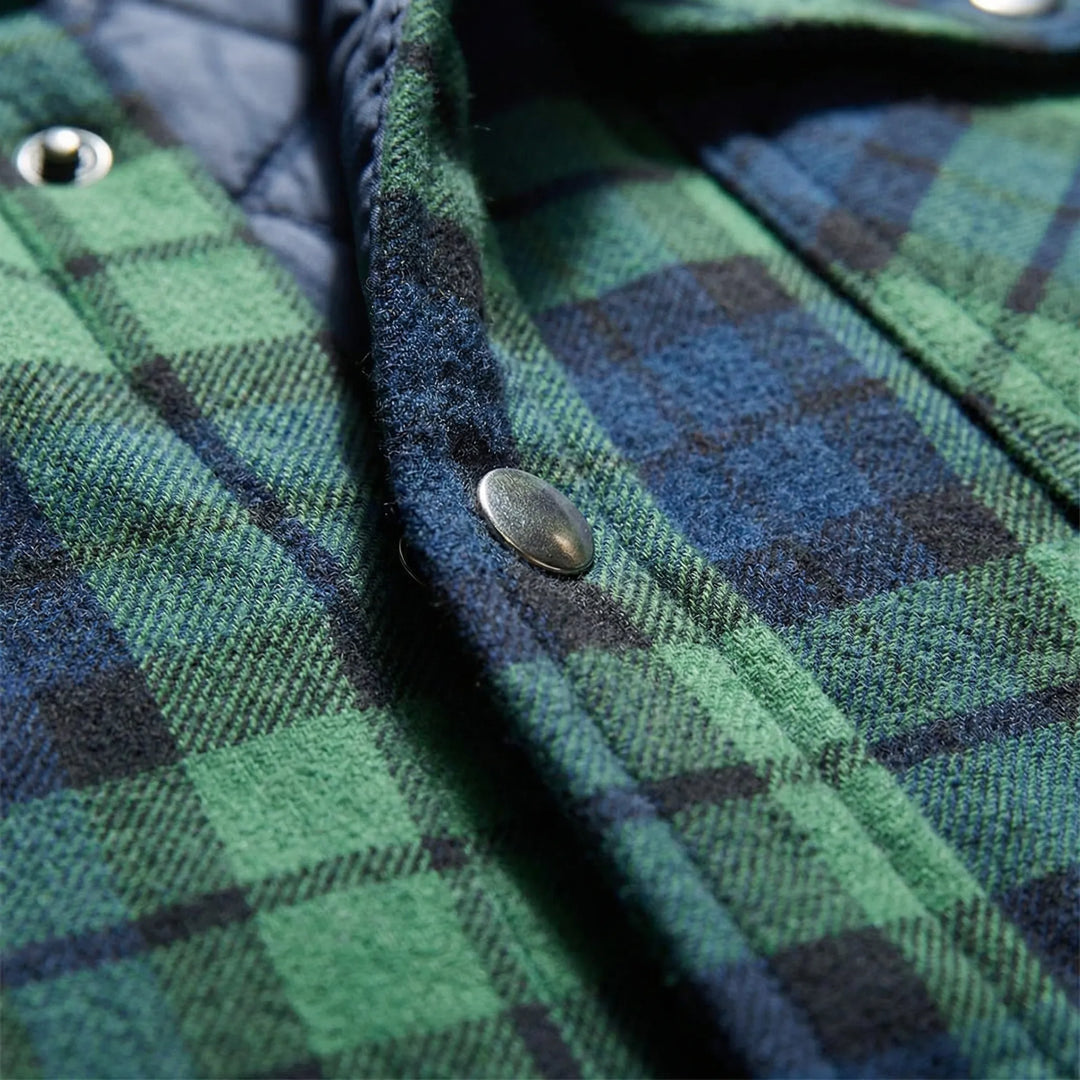 Comfortable men's lumberjack jacket with quilted lining & snap buttons, excellent winter outerwear.