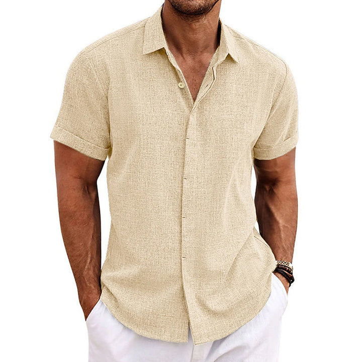 Everyday wear men's short sleeve shirt, button-up and collared for versatile looks.