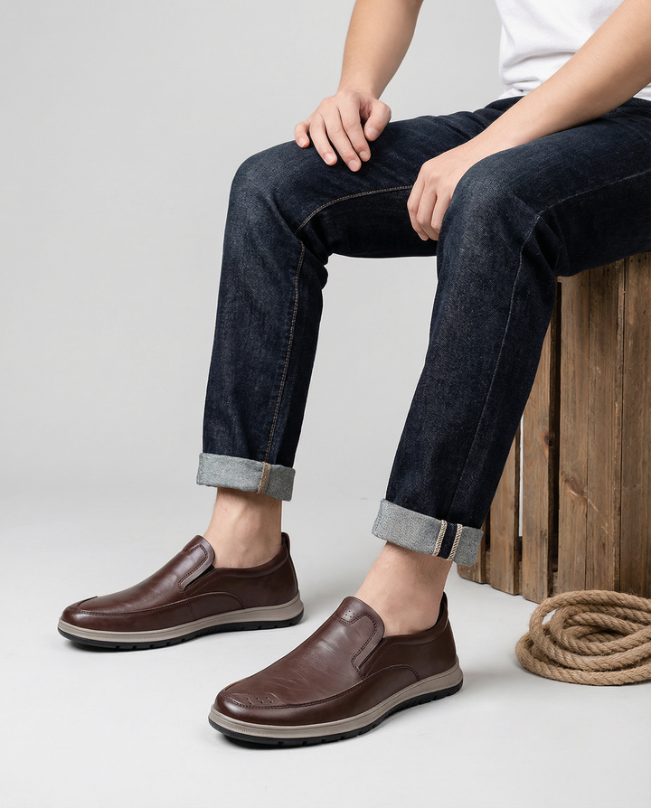 Comfortable men's leather loafers, ideal for easy slip-on everyday footwear