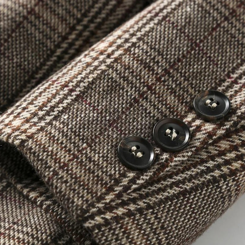 Stylish men's plaid jacket in a premium wool blend, an essential piece for men's fashion outerwear.