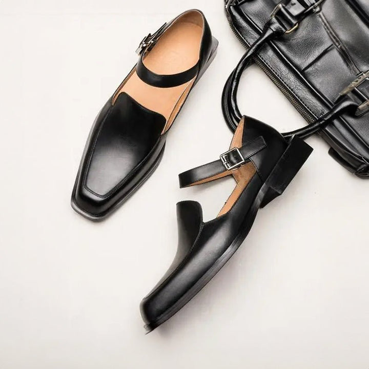 Comfortable men's everyday closed-toe sandals with a secure ankle strap, perfect for all-day wear.