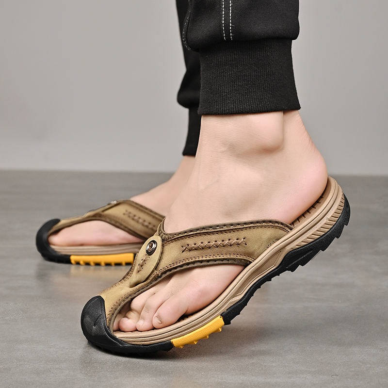 Breathable men's closed toe walking sandals, water resistant, non-slip, excellent for active lifestyles.