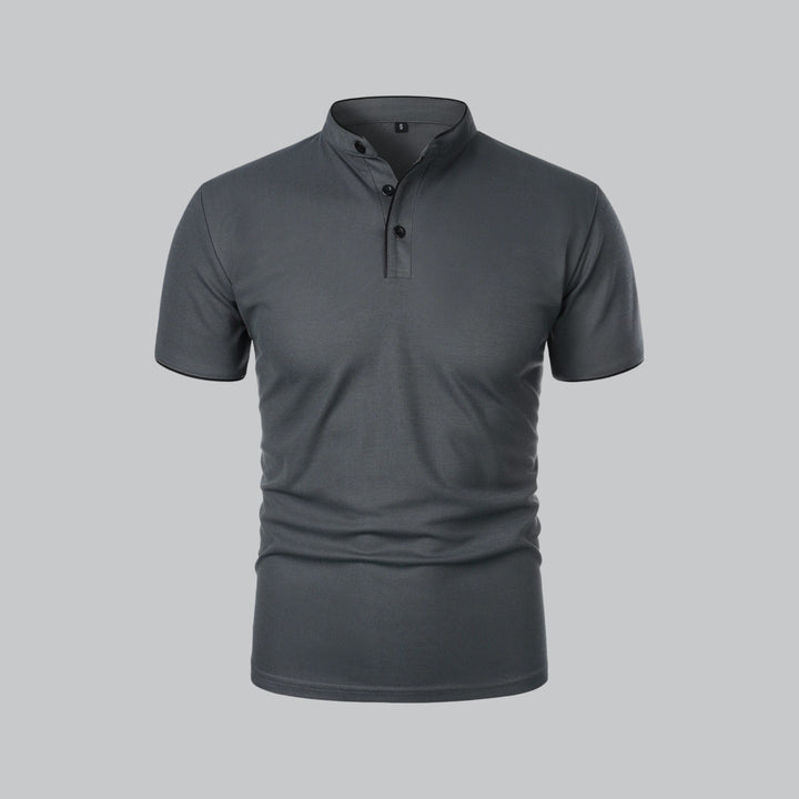 Side profile of men's collarless polo top, short sleeve, showing relaxed fit and mandarin trim.