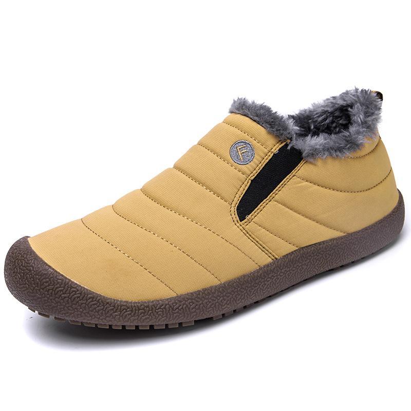 Men's comfortable cotton boots, designed as protective winter footwear against snow