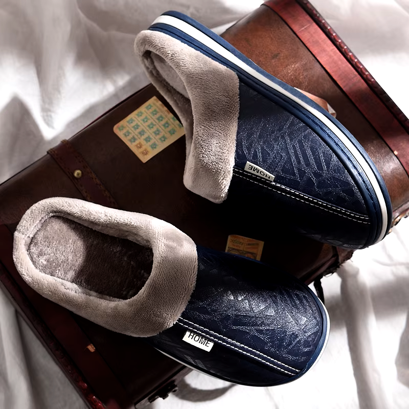 Men's arch support cushion slides, comfy & water-resistant for durable indoor/outdoor wear.