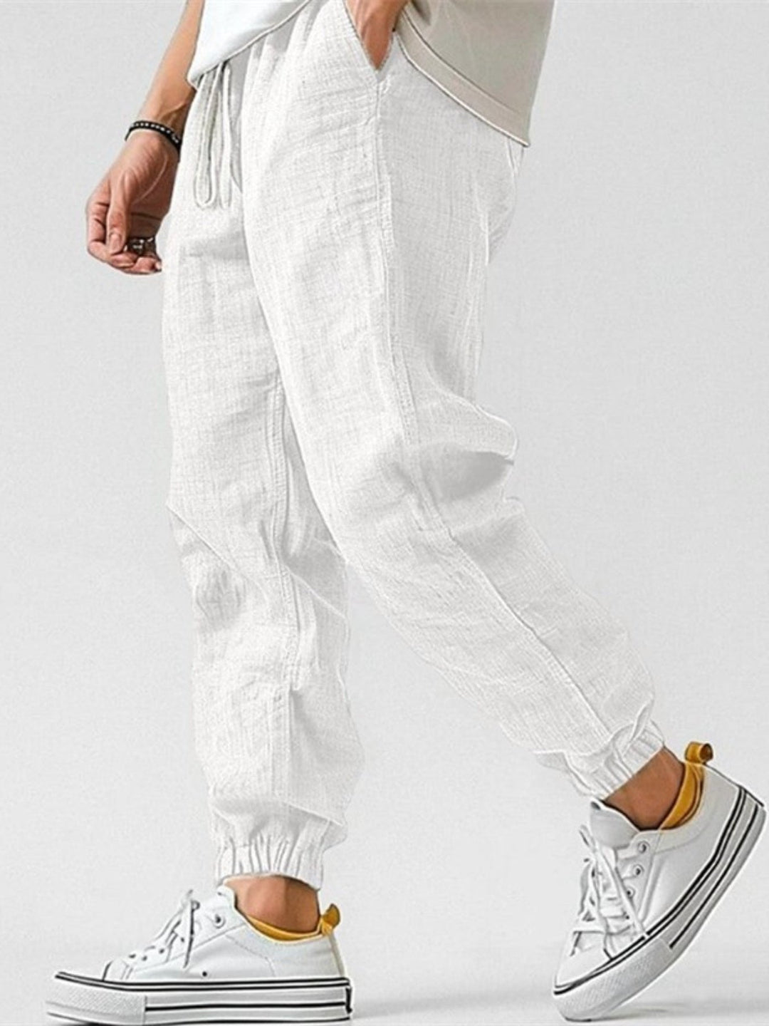 Comfortable men's trackpants with adjustable drawstring. Ideal for spring/summer casualwear & everyday activities.