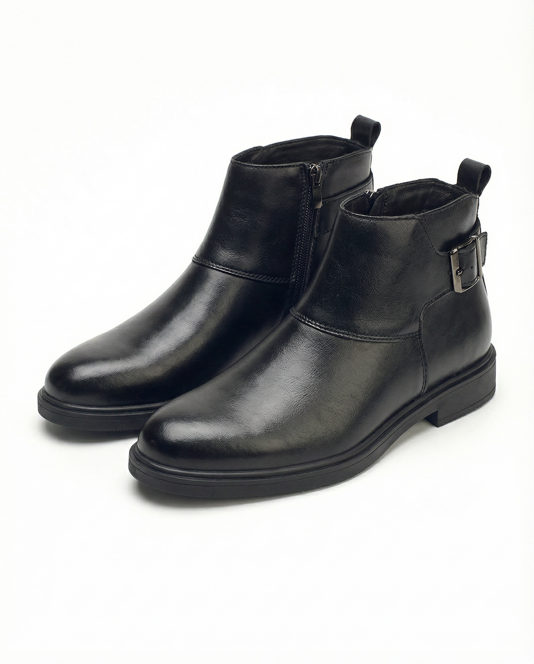 Men's casual leather ankle boots, built for lasting wear and versatile styling