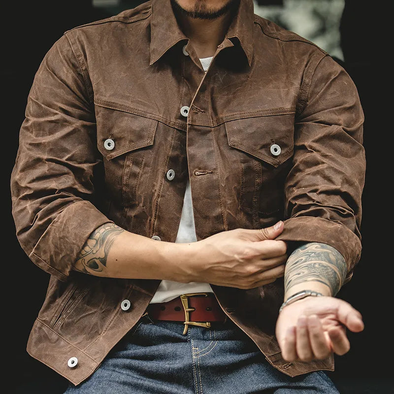 Men's durable lined cruiser shorts, perfect for rugged outdoor adventures & everyday wear.