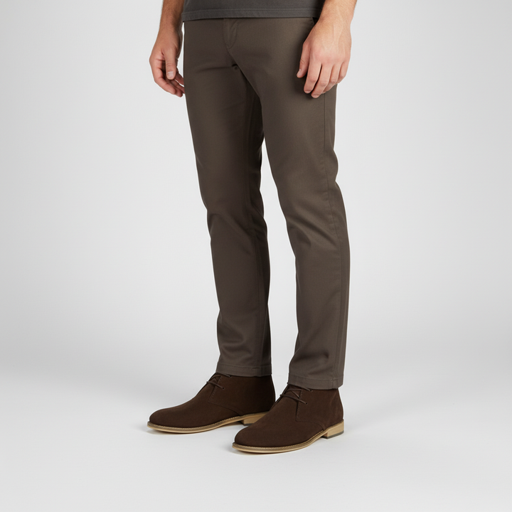 Durable men's dress shoes with a timeless design. Comfort and elegance for modern men's fashion.