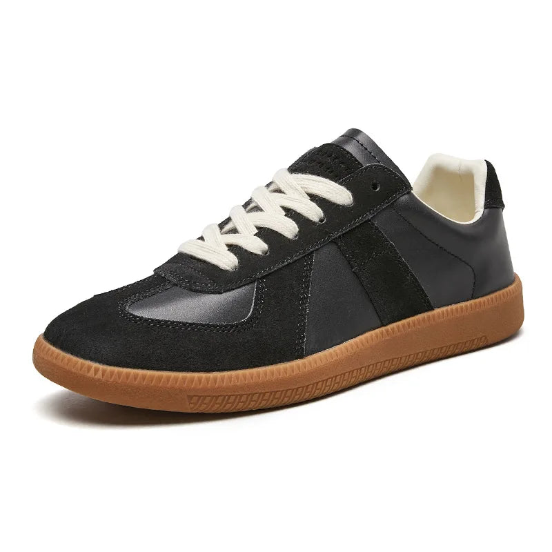 Men's everyday walking sneakers, lace-up comfort, non-slip traction, versatile casual footwear.