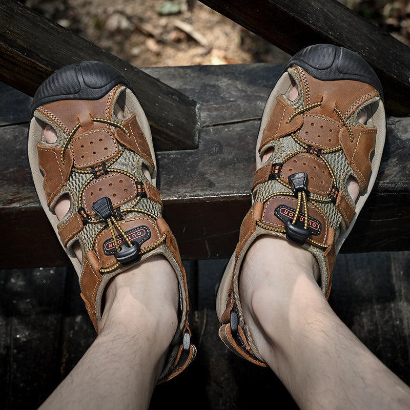 Pair of men's arch support casual sandals, made from genuine leather, suitable for daily use