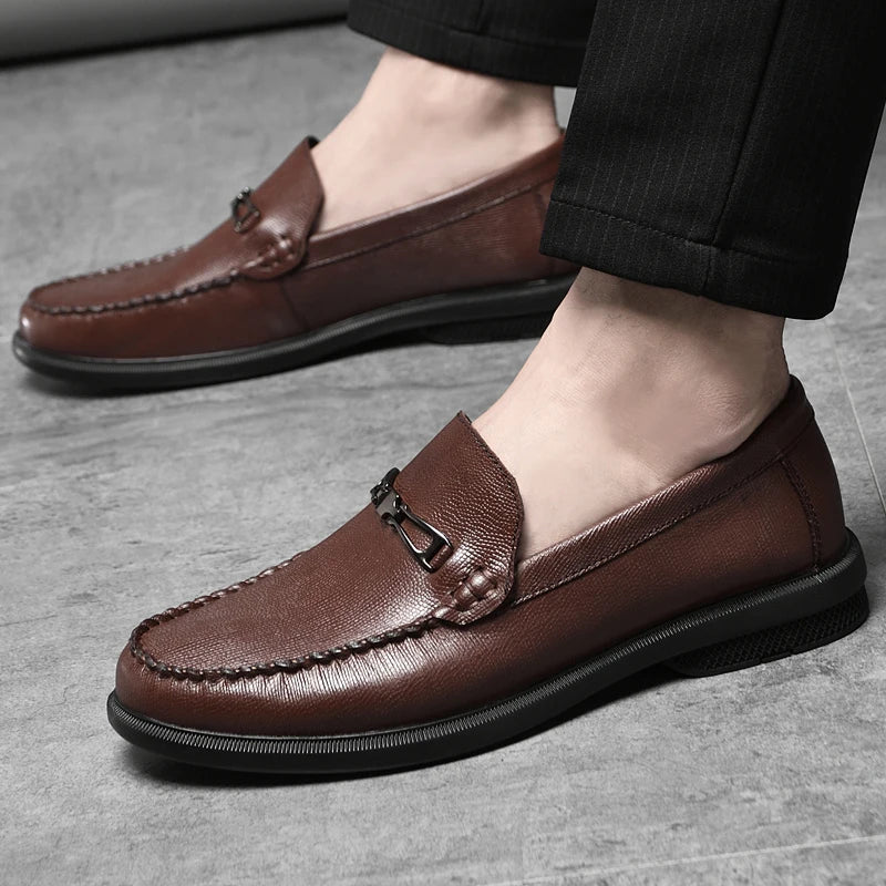 Men's luxurious genuine leather loafers, slip-on style, ideal for modern men's fashion.