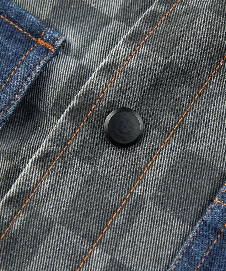 Folded men's Gridway shirt jacket, showcasing the grey checkered design and texture