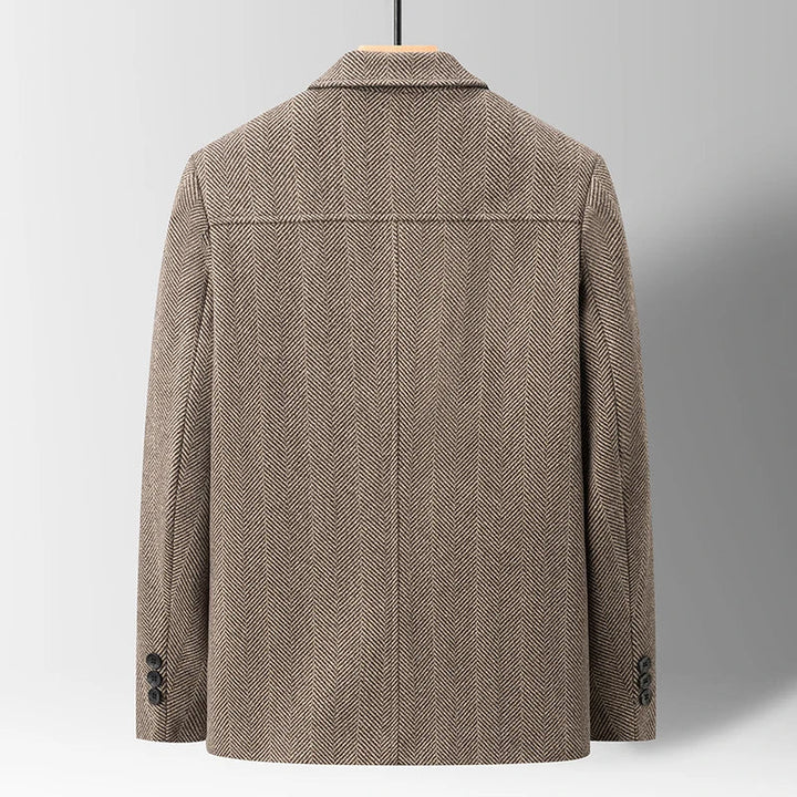 Stylish men's khaki herringbone jacket, a blend of casual comfort and sophisticated tailoring.
