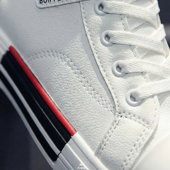 Comfortable men's high-top lace-up sneakers, providing excellent ankle support for everyday casual wear.