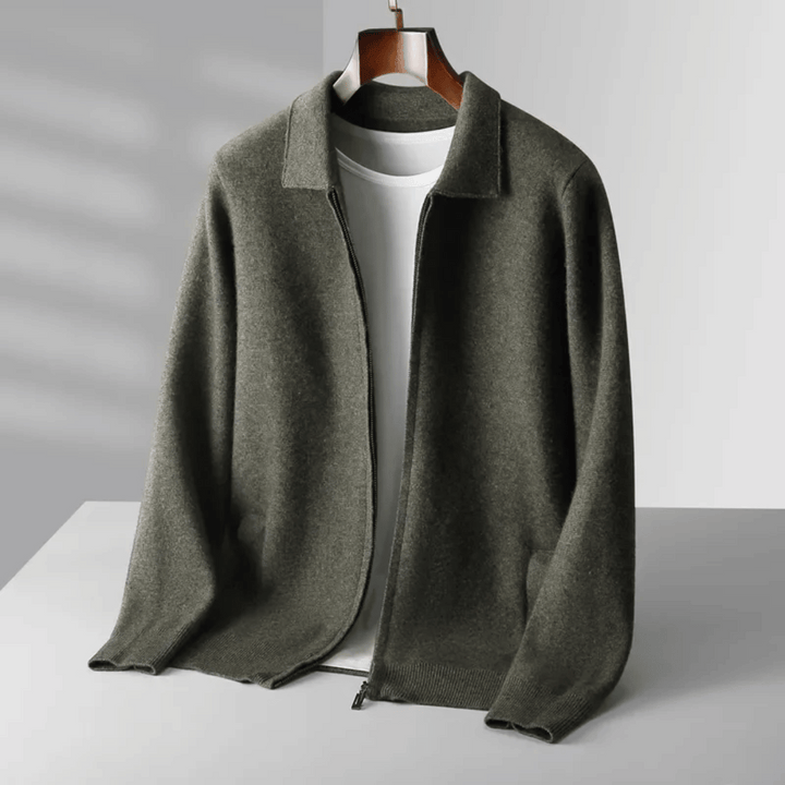 Versatile men's knit cardigan. Zip-up, collared, long-sleeve jacket for easy layering & fashion.