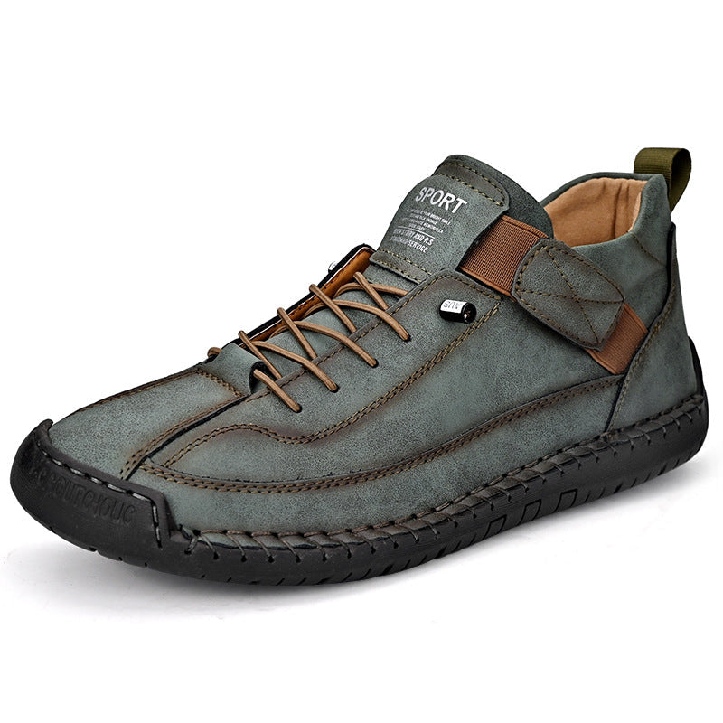 Mens orthopedic leather sneakers in black, featuring a durable, non-slip sole for maximum stability.