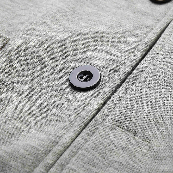 Versatile men's blazer, modern fit and comfortable. Perfect for stylish everyday menswear.