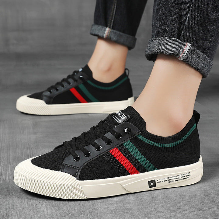 Breathable men's lightweight urban comfort sneakers. Sandstone & black lace-up casual footwear for walking.