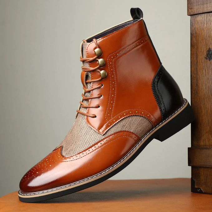 Men's autumn/winter brogue boots made from premium leather, ideal for sophisticated styling.