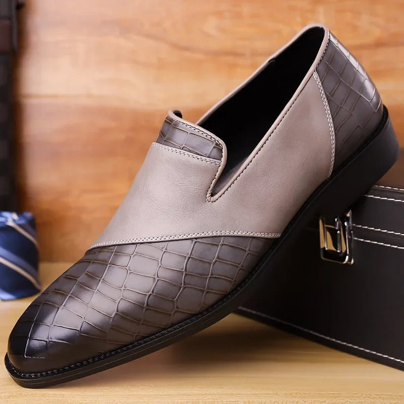 Men's elegant croc-skin pattern loafer shoes, ideal for a sophisticated look