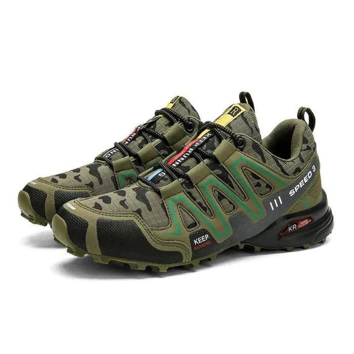 Men's orthopedic camo sneakers with cushioned sole for ultimate foot support and comfort.