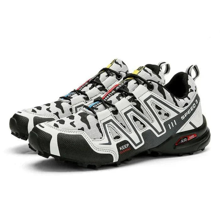 Camo orthopedic walking shoes for men, offering cushioned support and pain relief for daily wear.