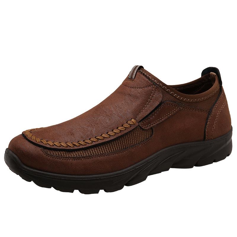 Comfortable men's walking shoes, made from soft, breathable leather