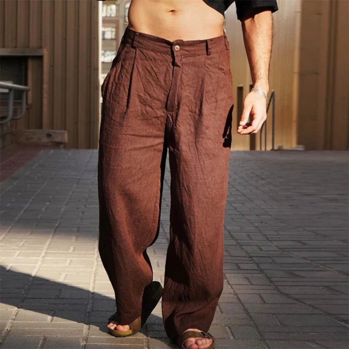 Men's pleated wide leg casual chino pants, loose fit, high waisted. Perfect for comfortable everyday style.
