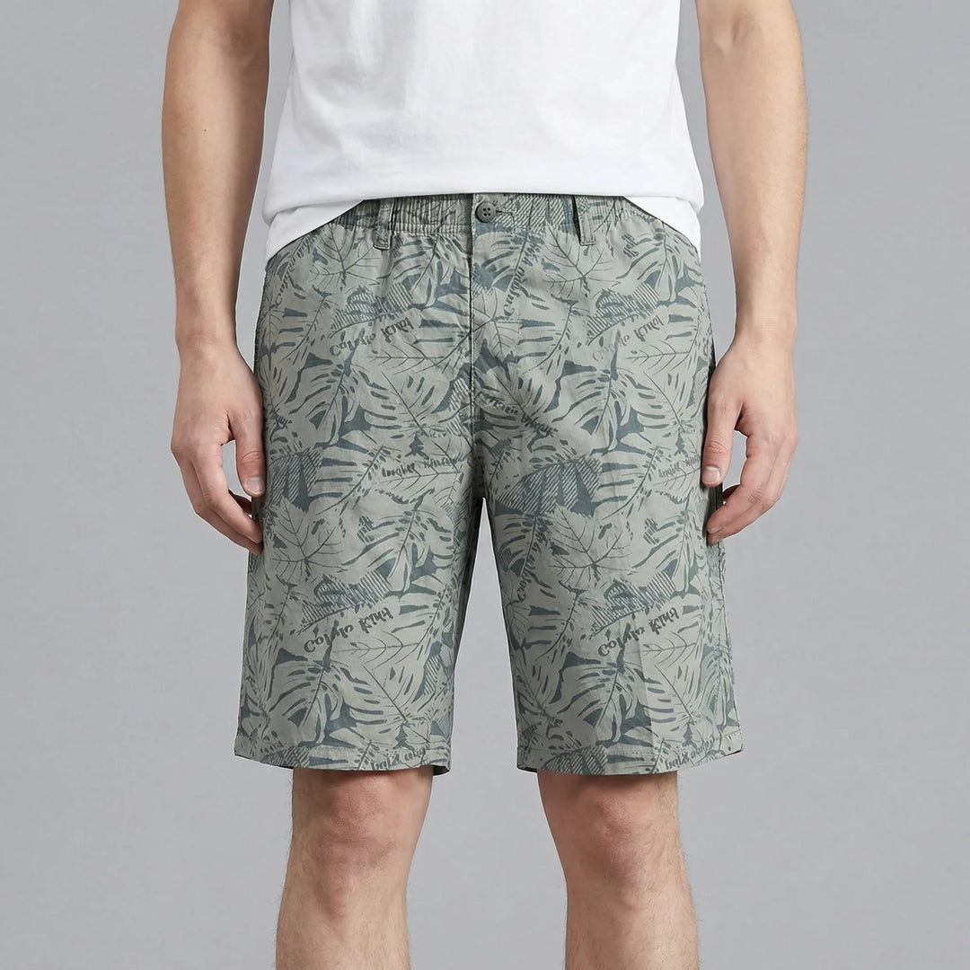 Casual men's big & tall shorts. Knee-length, elastic waist design offers ultimate comfort & style.