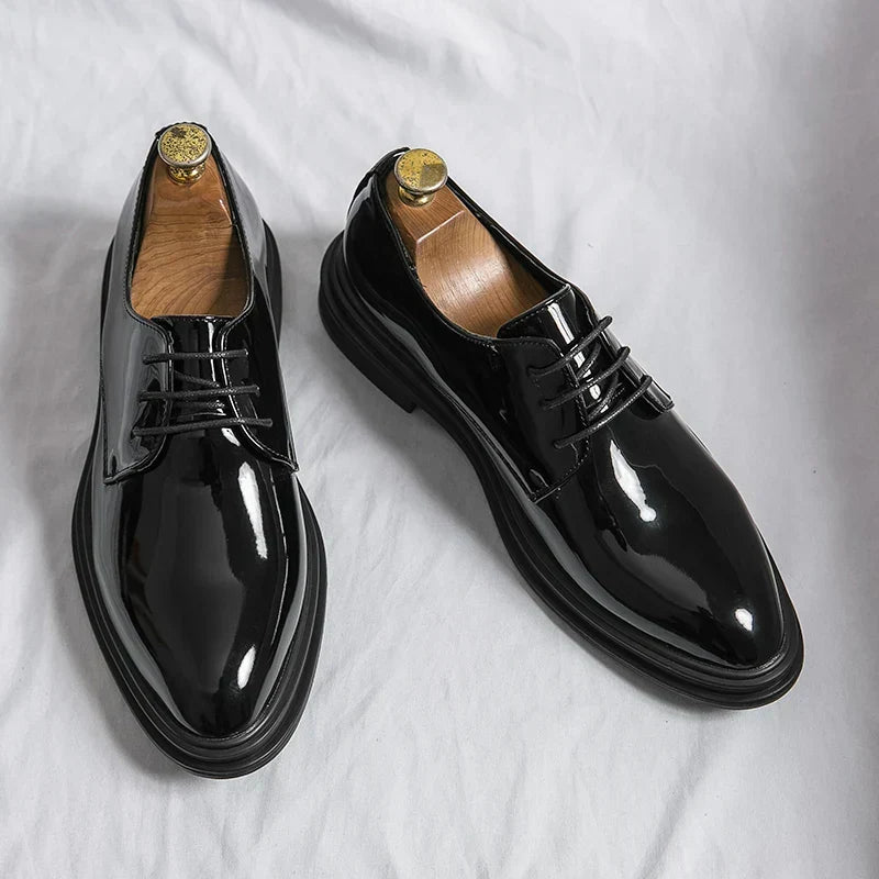 Men's polished black patent leather Derby dress shoes for formal events, weddings & evening wear. Sleek classic style.