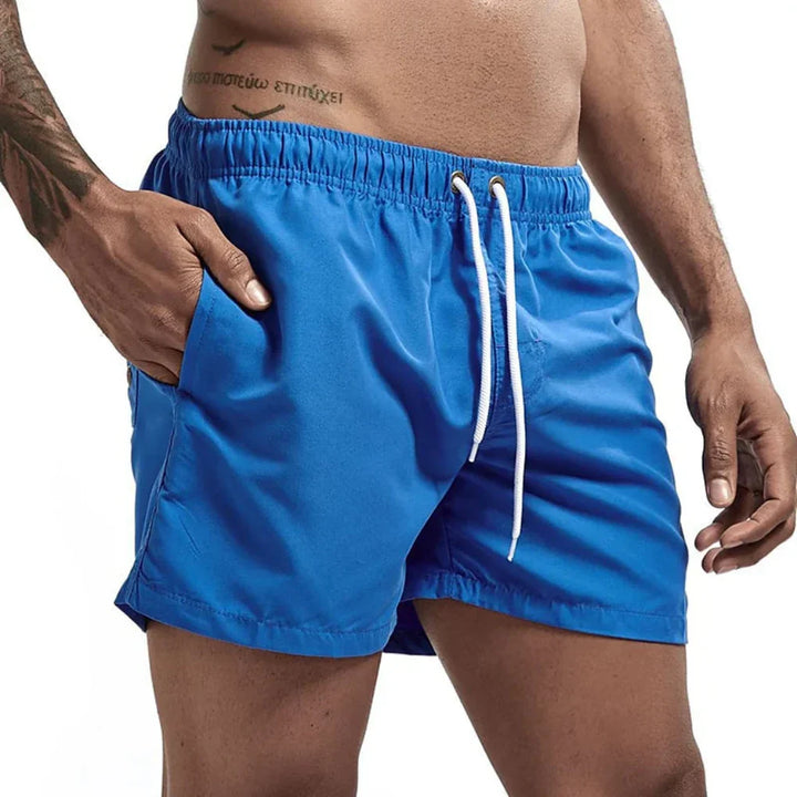 High-performance men's quick-dry swim shorts, comfortable for all water activities, beach, and pool.