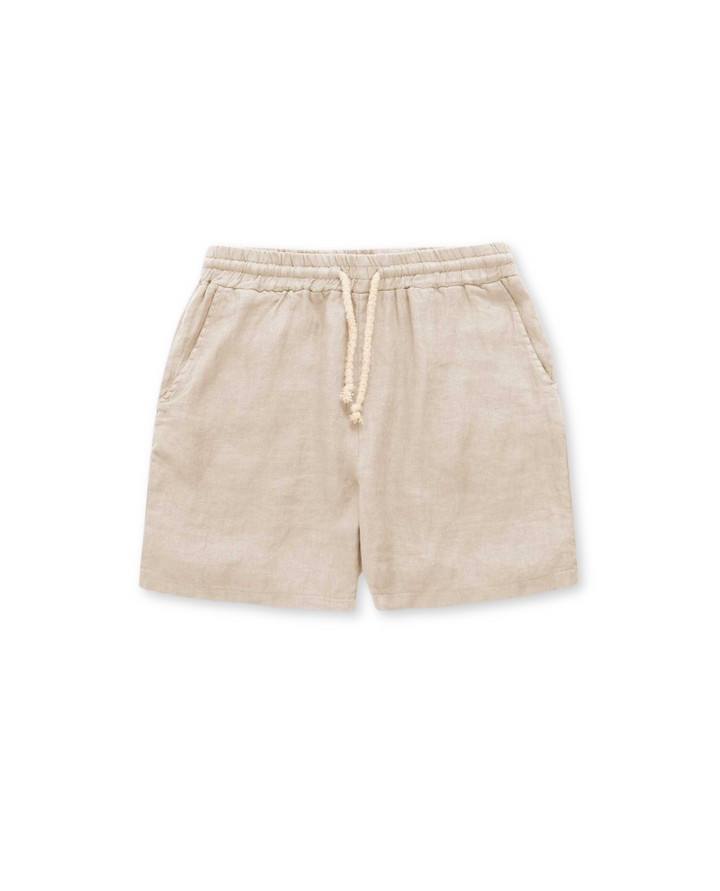 Men's beach shorts, relaxed fit & breathable, perfect for summer vacation and stylish warm weather outfits.