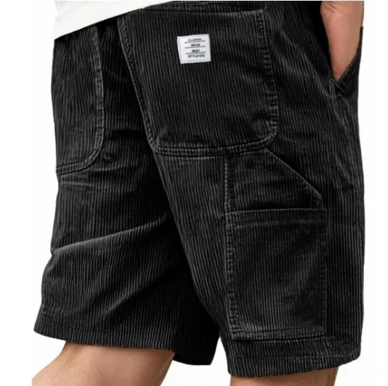 Casual men's cargo shorts, relaxed fit for ultimate summer comfort & style.