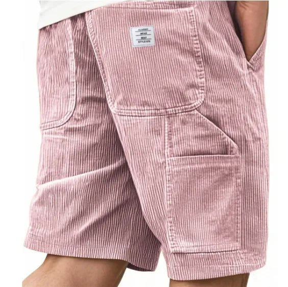 Menswear: relaxed fit cargo shorts, versatile for everyday and summer fashion.