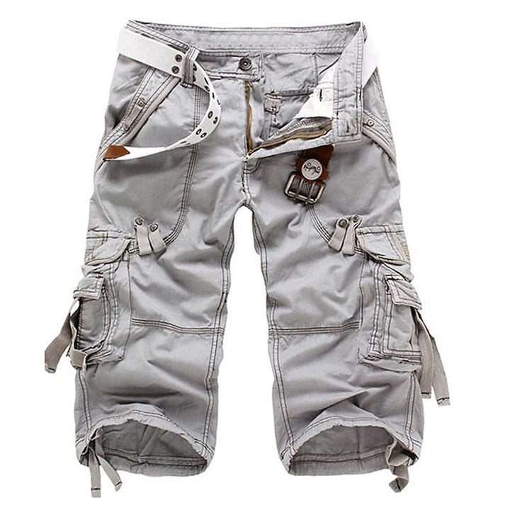 Stylish men's multi-pocket cargo shorts, knee-length, ideal for spring & summer casual outfits.