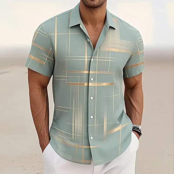 Casual men's geometric print camp collar polo. Short sleeve & relaxed fit for comfortable daily wear.