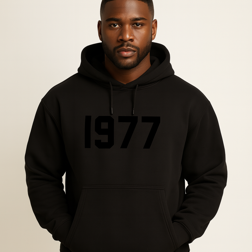 Men's pullover raglan sleeve hoodie with a retro 1977 graphic, ideal for casual vintage streetwear.