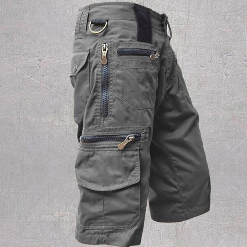 Durable men's multi-pocket cargo shorts, perfect for hiking, outdoor activities, and versatile summer wear.