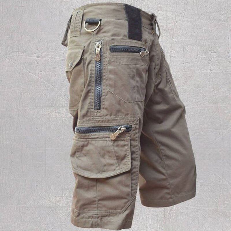 Casual men's cargo shorts, comfortable and versatile with multiple pockets, great for summer and travel.
