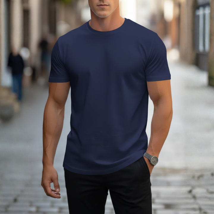 Modern men's slim fit short sleeve crew neck t-shirt, perfect casual top for spring/summer fashion.