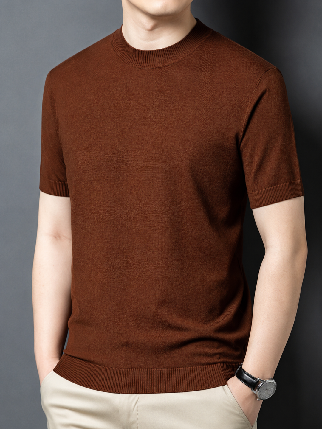 Men's casual short sleeve mock neck t-shirt, slim fit, great for spring/summer.