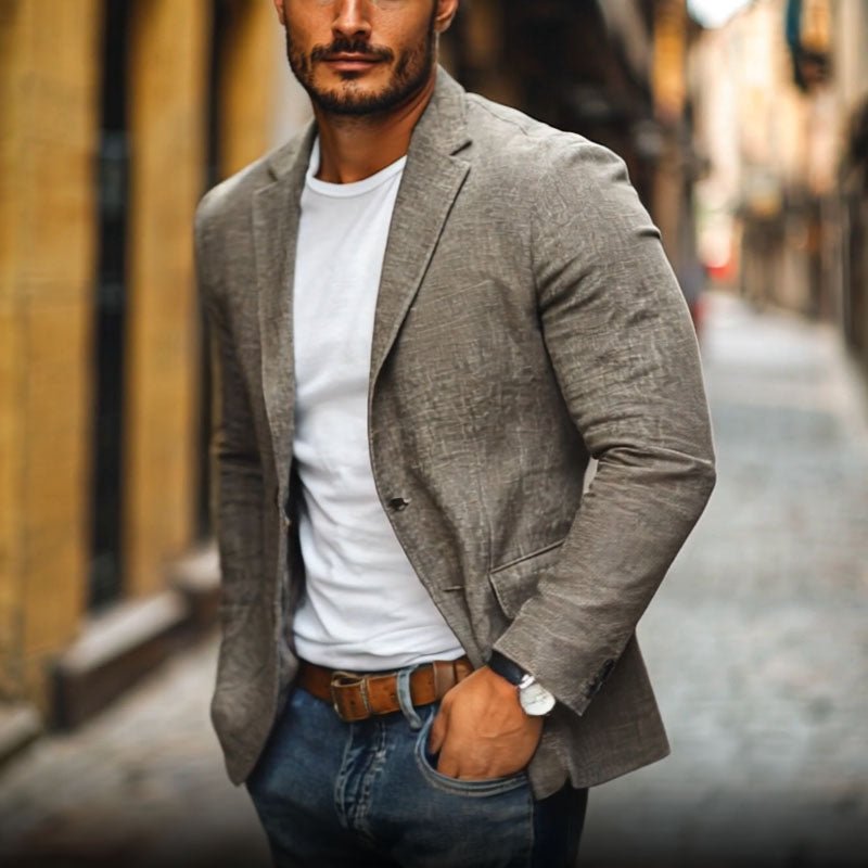 Versatile men's single-breasted slim fit blazer jacket, great for smart casual events & formal wear.