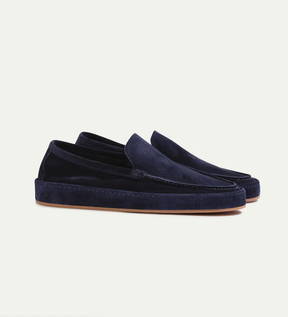 Elegant men's slip-on loafers for business casual & smart casual style. Comfortable and versatile footwear.