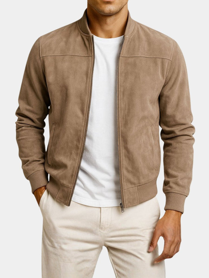 Men's structured bomber jacket, versatile outerwear for smart casual layering and transitional weather.
