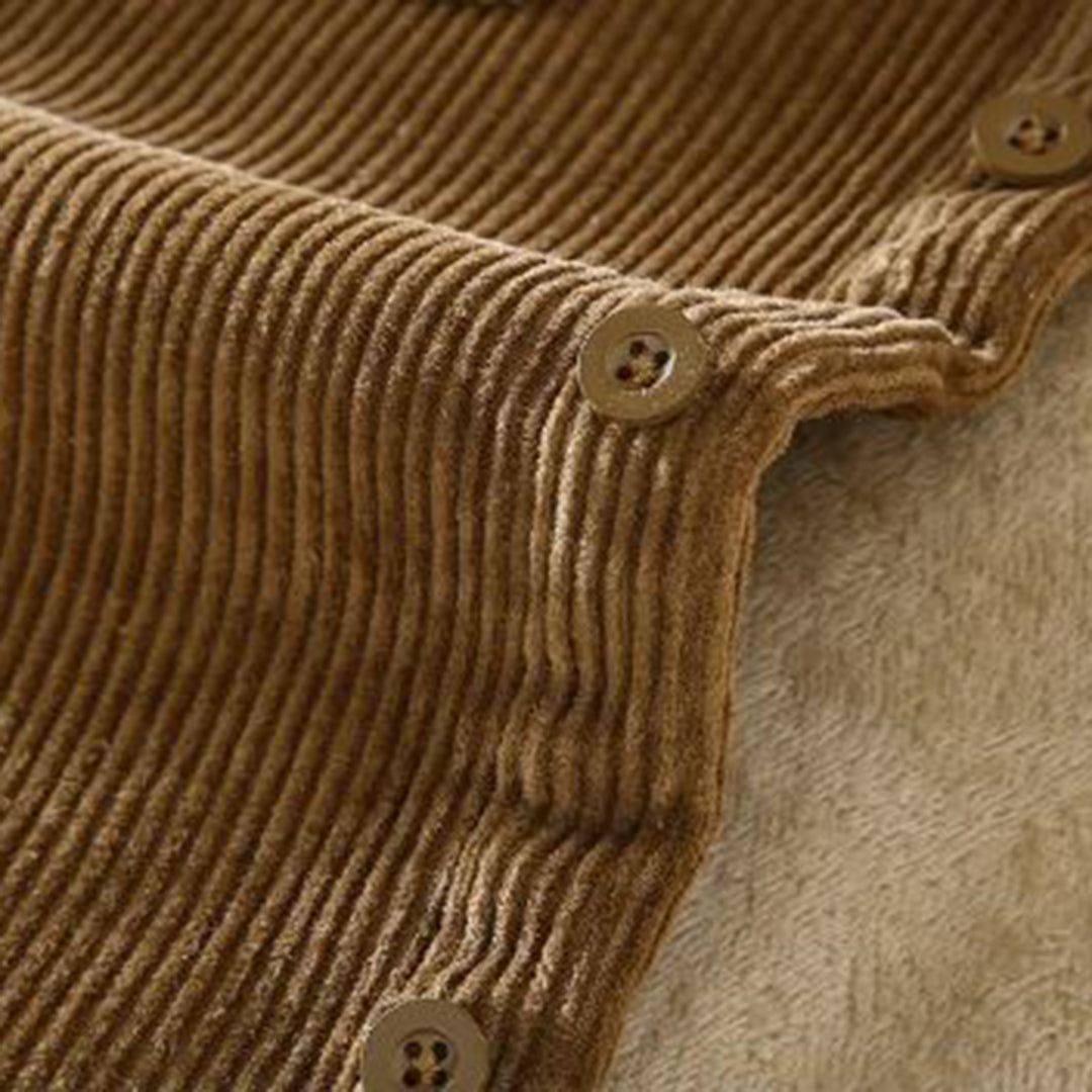 Men's casual corduroy jacket. A warm, classic, and stylish choice for autumn and winter comfort.
