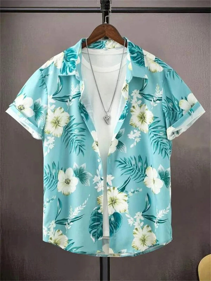 Stylish men's short-sleeve print shirt, a must-have for summer fashion and comfort.
