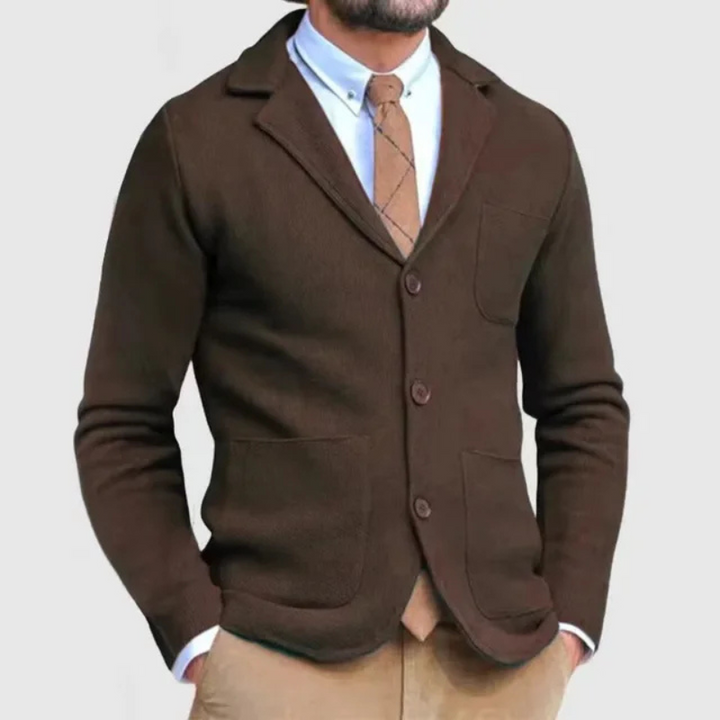 Modern men's stylish blazer featuring a sharp notch lapel and two-button closure, perfect for business wear.
