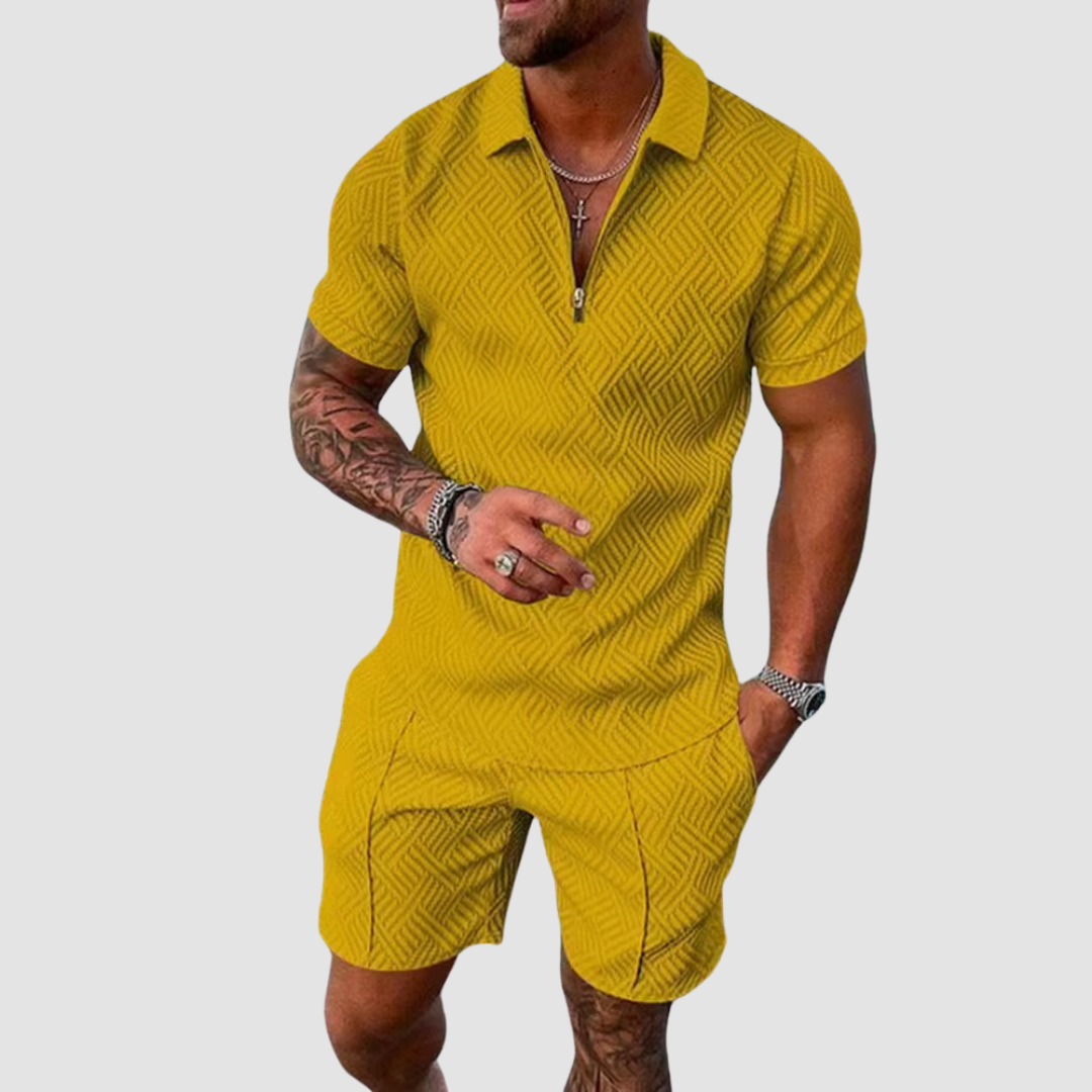Stylish men's breathable summer two-piece set, relaxed fit short sleeve top & shorts for casual outings.